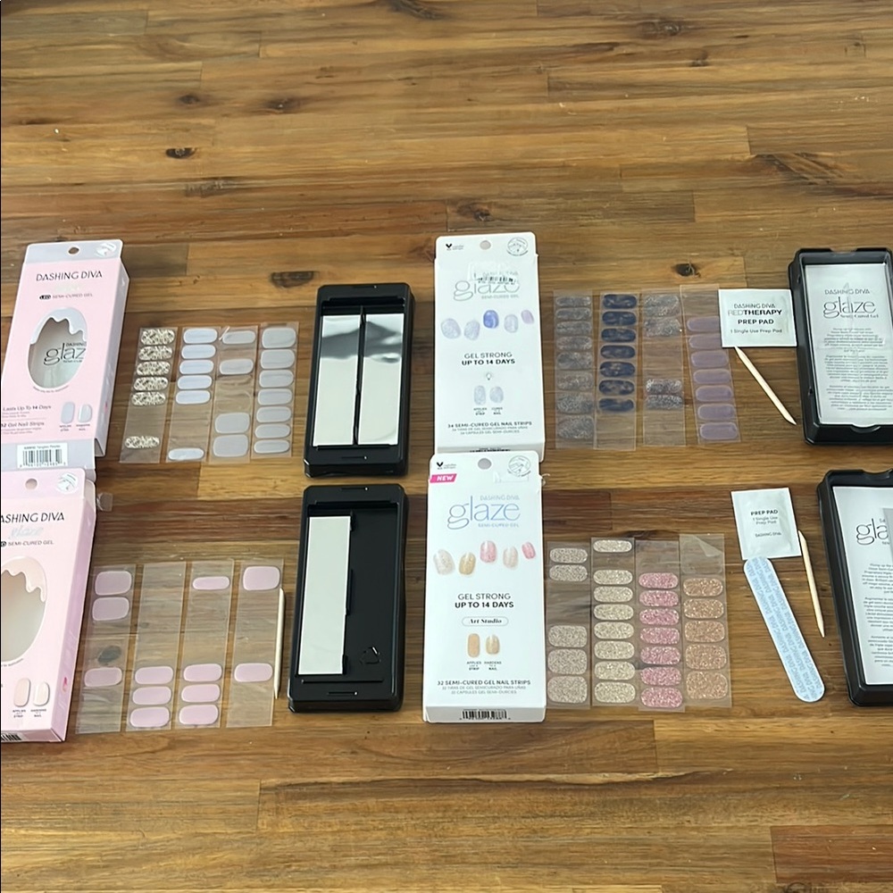 Dashing Diva Nail Strips Set